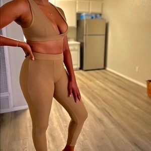 FY Essential Lounge Set